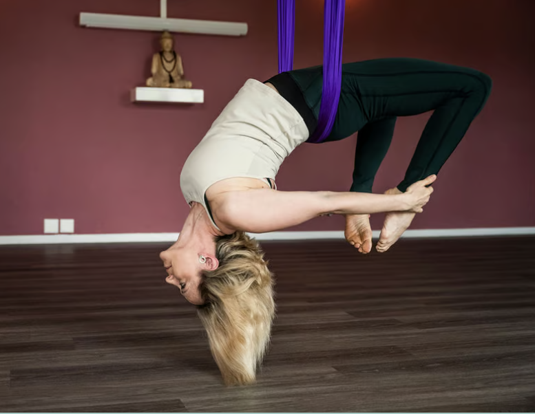 Aerial Yoga Teacher Training (30h)